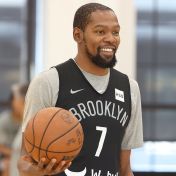 世界上最高的匹克球运动员”、NBA巨星凯文·杜兰特为何投资匹克球队？