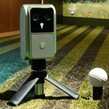 Chinese Golf Startup PathFinder Secures Angel Round Funding, Founded by Three Penn Chinese Students