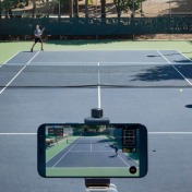 特斯拉前工程师用AI重塑网球体验: SwingVision 把“鹰眼”装在了手机里