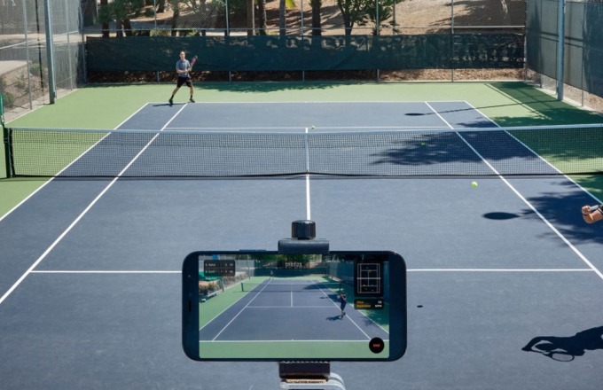 特斯拉前工程师用AI重塑网球体验: SwingVision 把“鹰眼”装在了手机里