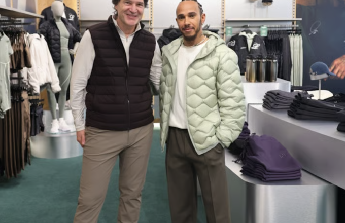 F1“七冠王”汉密尔顿与lululemon发布精选胶囊系列